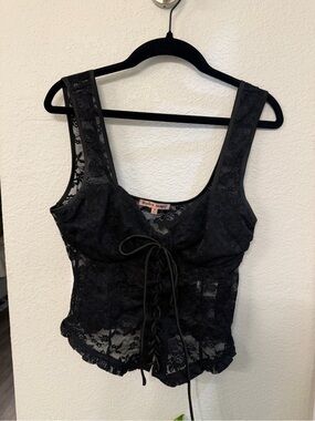 Black Lace Front Lace-up Tank Top